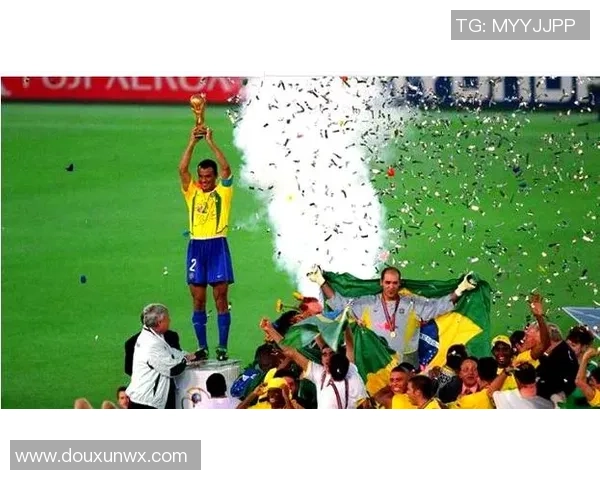 足球明星球衣号码背后的故事与传奇揭秘